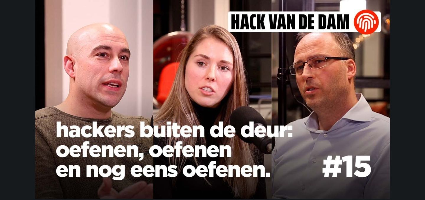 Een collage van mensen met microfoons tijdens een podcast